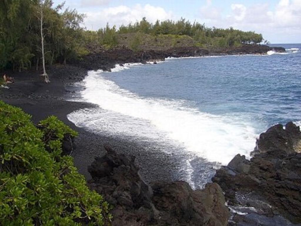 Whale House At Kehena Beach Pahoa Εξωτερικό φωτογραφία